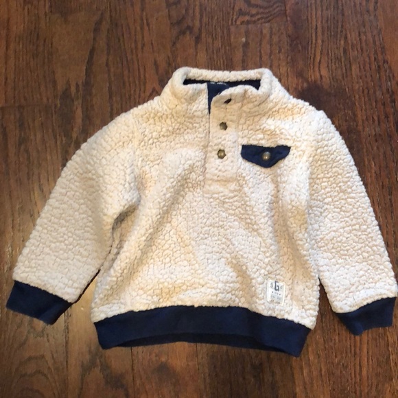 GAP Other - Gap Sweatshirt